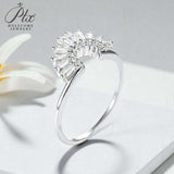 Sector Finger Ring with D Color Tifang-shaped Moissanite 10k 14k 18K Gold Plated 925 Silver for Daily Party Fine Jewely Gift