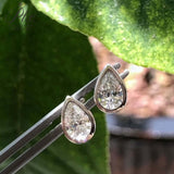 Moissanite Earrings Pear-cut Women's Style D/ VVS1 Grade Bezel-set Diamond Jewelry Suitable for Parties and Engagement Gifts