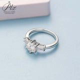 Three-Stone Round Moissanite Ring Women Only Gifts For Festivals And Anniversaries