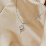 1 Carat Lightning Necklace 925 Silver Fashionable and versatile