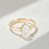 Pear Cut Moissanite Engagement Ring in 10K/14K/18K Gold Classic Solitaire Promise Ring Perfect Wedding Anniversary Gift
